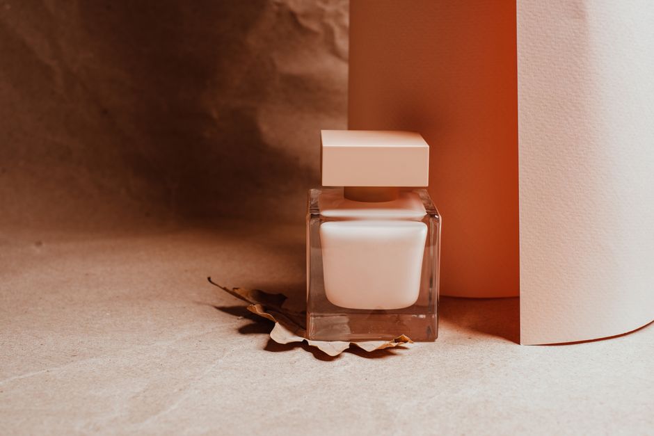 Comment raffermir la peau du visage : guide inside-out