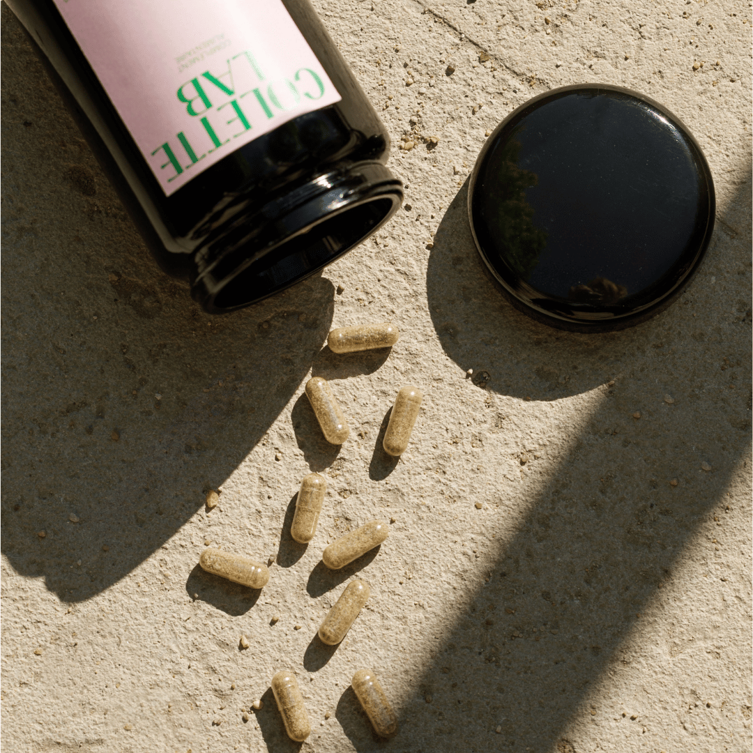 Complément alimentaire à base de konjac, acérola et poivre noir + flacon dédié pour une routine simplifiée