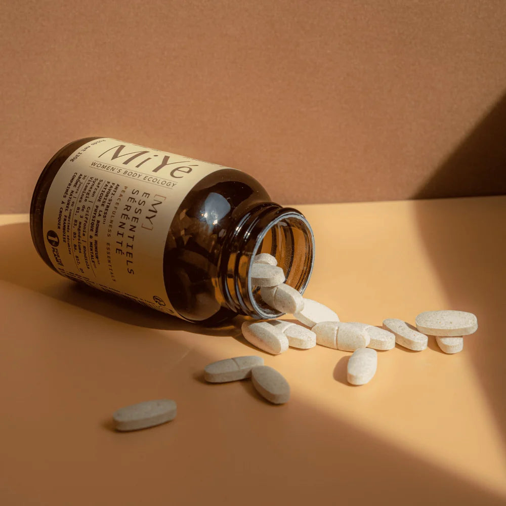 Complément alimentaire formulé pour améliorer le confort mental : sommeil, humeur, fringales