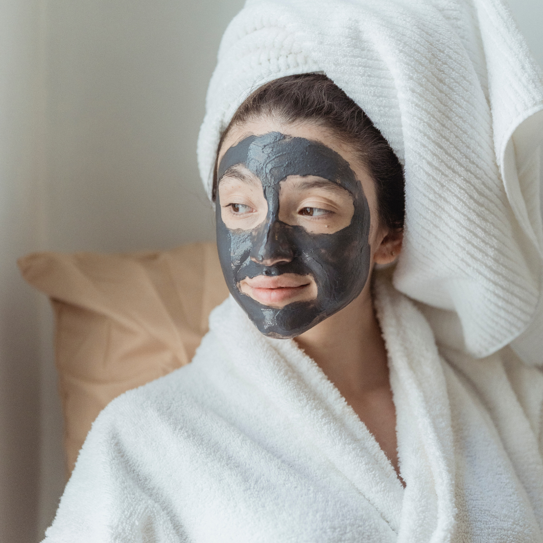 MASQUES MAISONS NATURELS POUR LE VISAGE : NOS SECRETS POUR UNE PEAU ÉCLATANTE