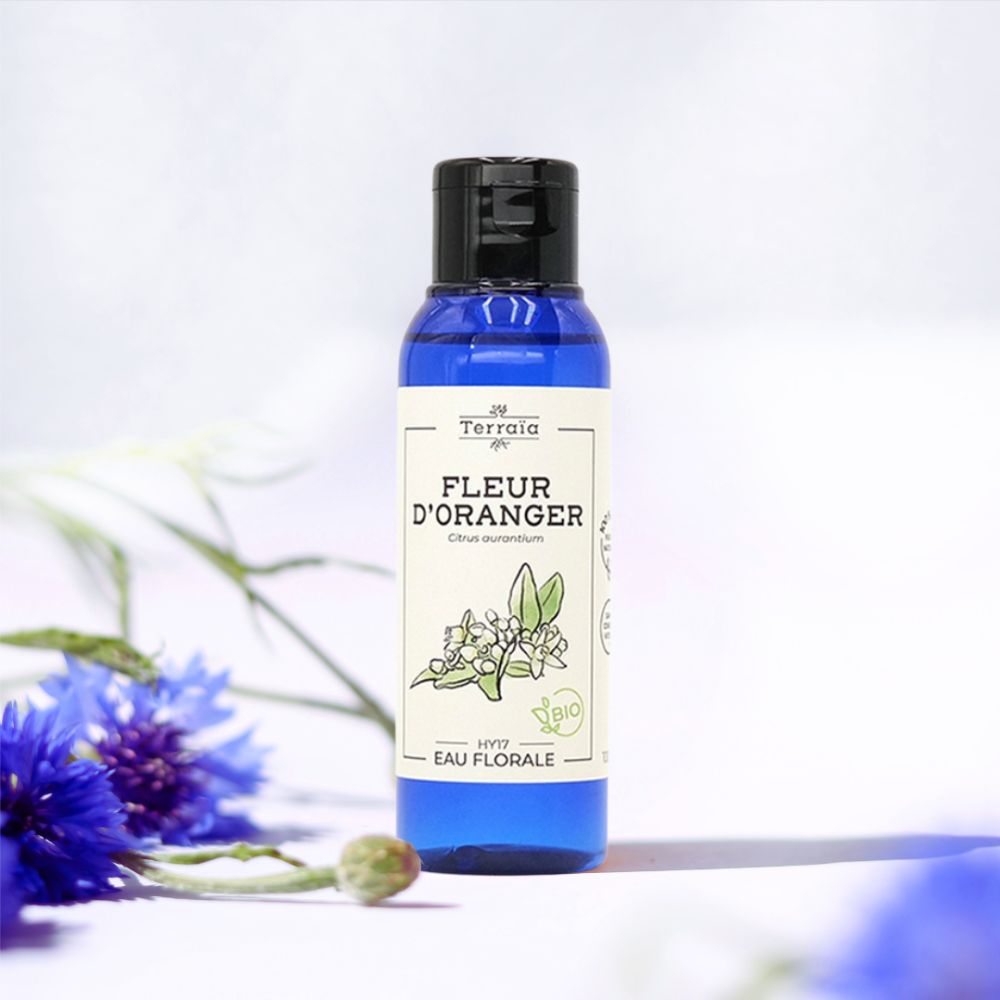 L'eau de fleur d'oranger ravive l'éclat du teint.